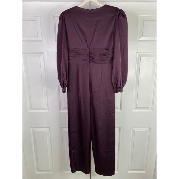 NWT Mac Duggal FRONT TWIST PUFF SLEEVE DEEP V JUMPSUIT, Size 12, Plum, #2647 - Picture 7 of 8